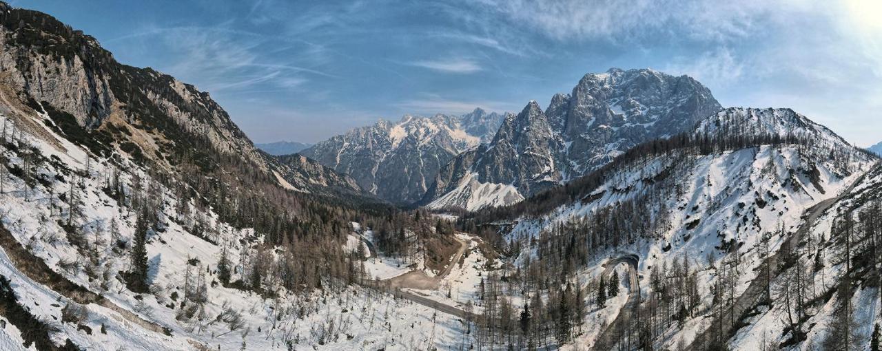 Hotel Erjavceva Mountain Hut At Vrsic Pass Kranjska Gora Exterior foto